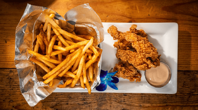 4 Chicken Fingers.